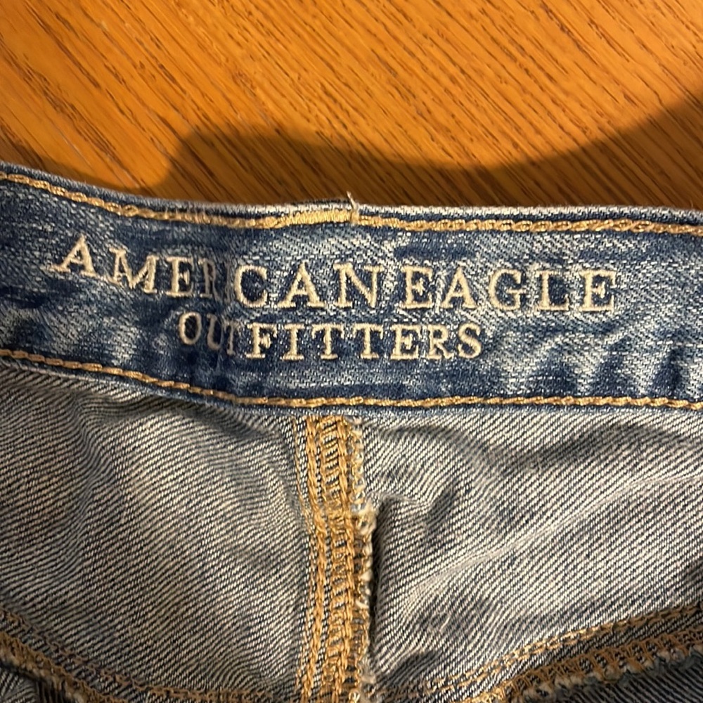 Shorts - Picture 3 of 8